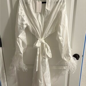White Bridal Feather Trim Robe